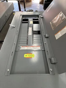 Square D NF Panelboard 250A 600Y/347V 3PH 4W 42 Cir 250 Amp Panel MLO P396 - Picture 1 of 8