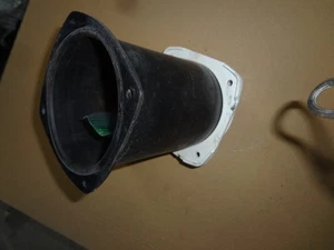 1994 YAMAHA WAVERUNNER III 700 WRA700 UNDER STORAGE LID FJ0-65921-01-00 s#35 - Bild 1 von 4