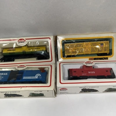 Ho Scale Model Power ,tanker,caboose And More Lot Of 4 - Image 1 of 4