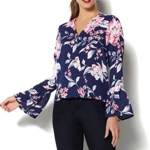 Iman Global Chic Crossover Bell Sleeve Blouse Size Medium  Navy Pink Floral - Picture 1 of 8