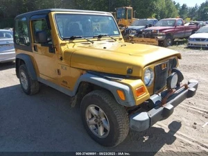 Alternator Fits 01-06 WRANGLER 1755376 - Picture 1 of 12