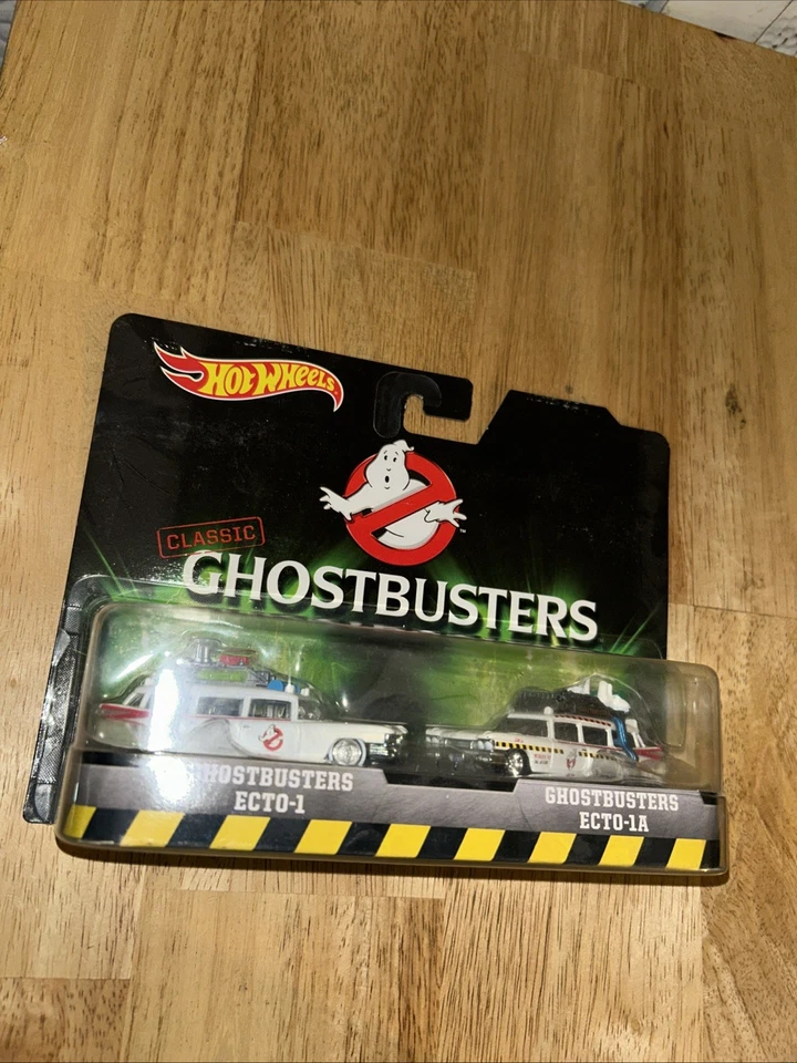Hot Wheels Classic Ghostbusters 2 Pack 2016 - Image 1 of 4