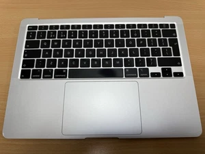 Apple Macbook Air 13" A2179 EMC 3302 Palmrest Keyboard Trackpad Silv UK Complete - Picture 1 of 14