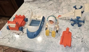 Eldon Billy Blastoff & Vehicles Playset Accessories 1968 Made in Japan - Picture 1 of 5