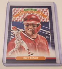 2020 PANINI DONRUSS BASEBALL DIAMOND KINGS 100 EMOJI  MIKE TROUT #039/100