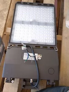 Ecopower LED Security Light PAL300WNWV4 300WATTS 4000K Mounting Hardware Incl. - Picture 1 of 11