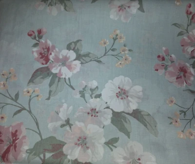 Vintage Floral Cotton Quilt Fabric Joan Kessler by Concord Fabrics Inc - Image 1 of 3