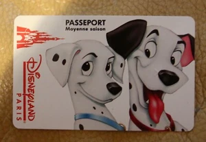 DISNEYLAND PARIS ORIGINAL MID SEASON PLASTIC PASSPORT TICKET 101 DALMATIONS - Picture 1 of 2