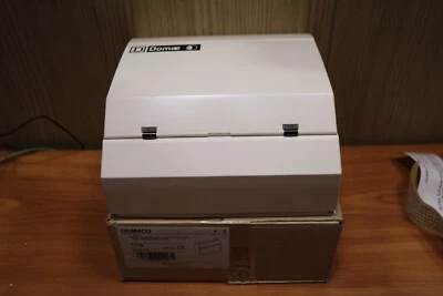 Schneider Square D Domae 4 way plastic consumer unit Garage Shed workshop mains - Image 1 of 4