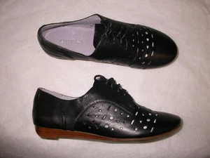 Biviel BV3112 Black Laced Shoe 40 9.5 - Picture 1 of 5