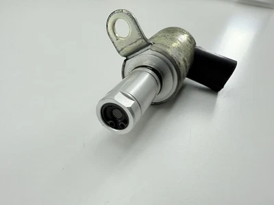 MAZDA 3 6 CX5 SKYACTIV 2013 2.2 D K5T45598 VANOS TIMING VALVE SOLENOID SH0214440 - Image 1 of 4