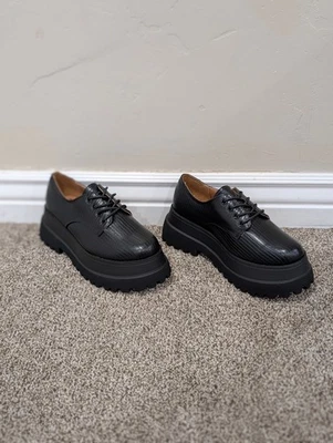 Zapato Oxford para mujer talla 6W Asos Design 0590009646 negro grueso plataforma con cordones Foto 1 de 4