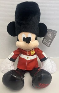 Disney Parks Mickey Mouse Guard Plüsch UK London Epcot Showcase NEU - Bild 1 von 9