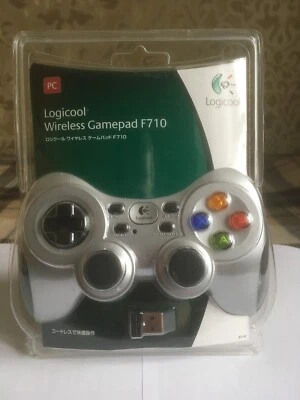 Logitech F710 Wireless Gamepad -Silver - Image 1 of 3