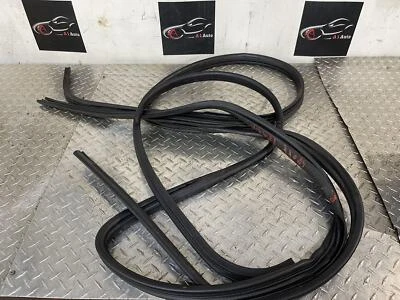 01-05 Ford Explorer Sport Trac Conjunto de sellos de puerta izquierda conductor pasajero delantero Foto 1 de 4