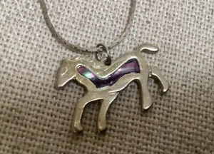 "Collar colgante caballo abulón púrpura tono plata 15""" - Imagen 1 de 5