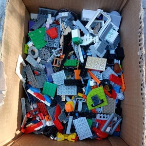 Lot 3+ Pounds 1500+ LEGO Pieces Bricks Plates Wheels Mixed Colors Sorted Clean - Picture 1 of 1