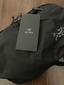 Arc'teryx Heliad Crossbody Bag Black Lightweight Packable Used - Picture 1 of 2