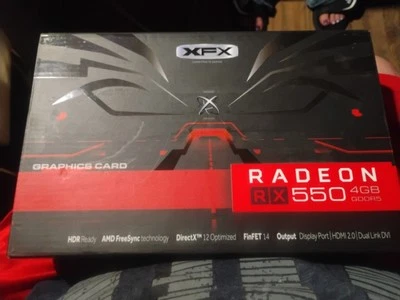 Tarjeta Gráfica XFX Radeon RX 550 4GB GDDR5 DirectX 12 Optimizada FinFET14 Foto 1 de 3