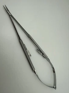 V. Mueller CH0682 Delicate Touch Jacobson Micro Needle Holders with Lock - Picture 1 of 5