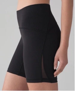 Women's Lululemon Black Train Times Short 6" ~ Size 4 - Picture 1 of 6