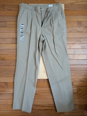 Nuevo con etiquetas talla 16 promedio, ciervo blanco caquis clásicos, medida 32 cintura y 30 entrepierna Foto 1 de 4