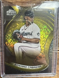 Mini diamantes dorados Edward Cabrera 2022 Topps cromados negros/50 Miami Marlins - Imagen 1 de 2