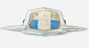Vintage Antique 1951 Plymouth Hood Emblem - #1347251 - Bild 1 von 4