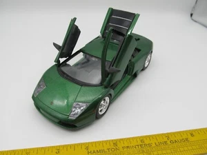 Maisto grün Lamborghini Murcielago Maßstab 1:24 - Bild 1 von 3
