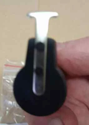 Holden Red Motor EH-HZ & VB - Torana - Ford - Chrysler - Mits - Bosch GB502 BH79 - Image 1 of 4