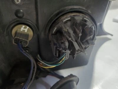 Luz trasera derecha Ford Mustang 2010 2011 2012 OEM AR33-13B504-A Foto 1 de 4