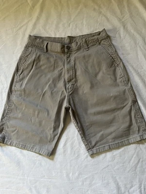 Подлинные серые мужские шорты Wrangler стандартные плоские спереди эластичные размер 32 бывшие в употреблении 3 - Изображение 1 из 4