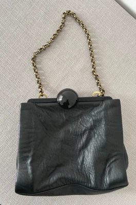 Bolso de Mano Jaeger Pequeño Cuero Negro Cadena Asa Elevación Cierre Redondo Cierre De Colección Foto 1 de 4