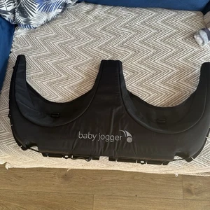 Baby Jogger double pram replacement foot rest - Picture 1 of 2
