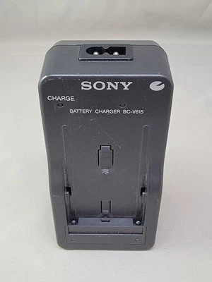 Base de carga cargador de batería OEM Sony BC-V615 Foto 1 de 4