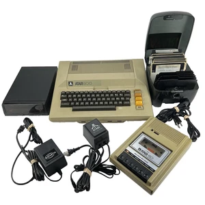 Retro ATARI 800 Computer w/ATARI 410, INDUS G.T., 41x Floppy programs + Cover - Afbeelding 1 van 22