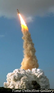 Telescopio Hubble de despegue NASA STS-31 en órbita - impresión fotográfica vintage - Imagen 1 de 1