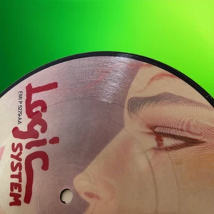 Logic System – Domino Dance 7" Picture Disc 1982 EMI Synth Japan EX - Picture 1 of 7