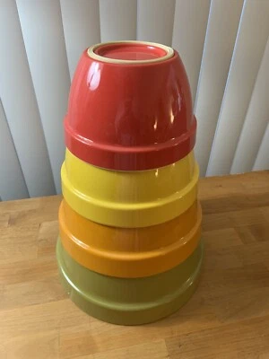 Vintage 70s Colors- 100% Melamine Nesting Mixing Bowls Set Of 4 -Retro - Image 1 of 4