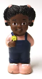 Lakeshore Learning Figura giocattolo ragazza afroamericana 4 pollici - Foto 1 di 5