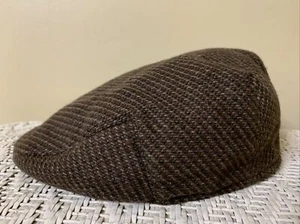 YUPOONG NEWSBOY CABBIE CAP braun genoppt MEDIUM frisch chemisch gereinigt - Bild 1 von 15