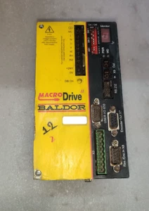 BALDOR MACRO DRIVE MACROII-230V/5A/DB/RES monofase usato - Foto 1 di 11