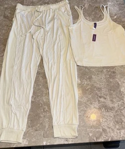 Adore Me 2 Piece Pajama Set- Size M Medium Ribbed Shorts Tank Top Oatmeal NWT'S - Picture 1 of 7