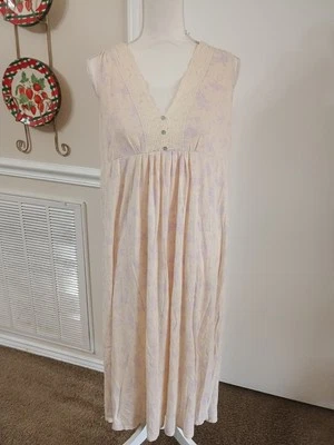 Vintage Villager By Liz Claiborne Womens LG Floral Sleeveless Nightgown  - Image 1 of 4