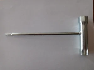 Stihl Unkrautwacker, Gebläse, Grubber Multitool Schrauber - Bild 1 von 2