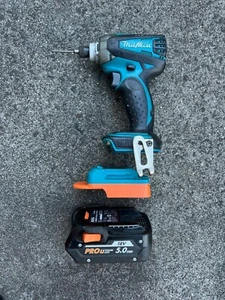 AEG/Rigid Battery Adaptor to Makita 18v Tools PREMIUM Quality for all LXT tools - Foto 1 di 8