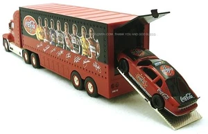 Camión de transporte Coca Cola 2002 Nascar con auto de carreras - Imagen 1 de 1
