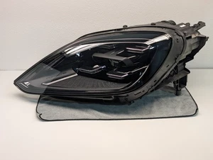 Genuine 2024-2025 PORSCHE Cayenne 9YA Led Headlight Left 9Y0941113A - Picture 1 of 8
