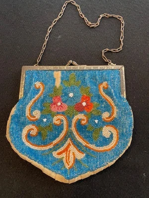 Lote de 2 bolsas vintage micro cuentas estado dañado TLC (leer todo Foto 1 de 4