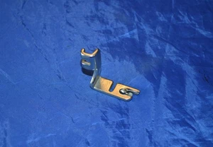 ROLLED HEMMER HIGH SHANK  FOOT SINGER OTHER MODEL SEWING MACHINES SAME SHANK - Picture 1 of 1